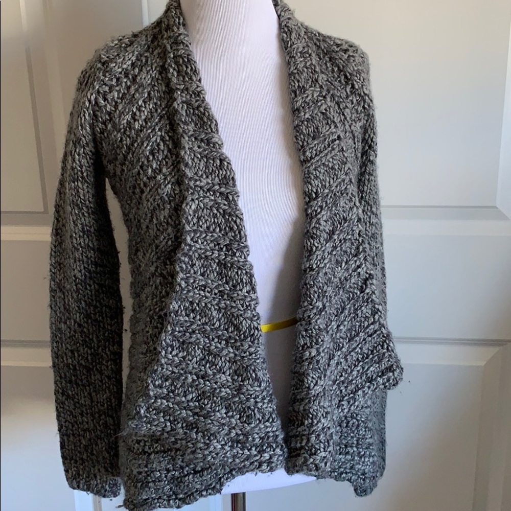Soft comfy express sweater size xs!